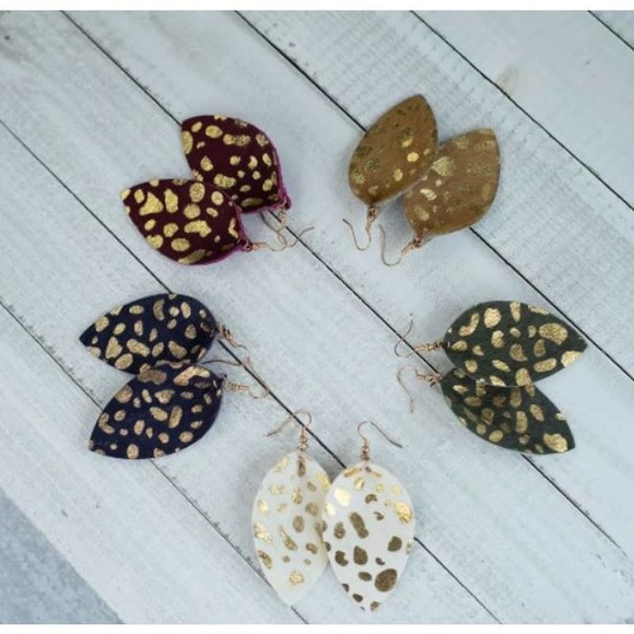 Camel & Gold Metallic Speckle Leaf Style Suede Dangle Drop Earrings - Picture 2 of 3